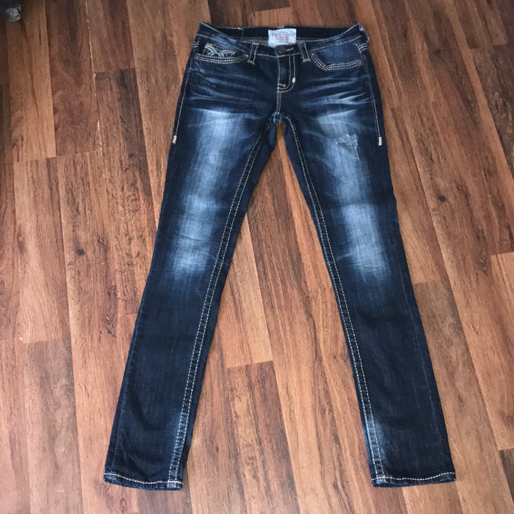Big Star skinny jeans size 27 long; inseam 33”